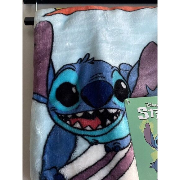 Disney Stitch Soft Throw Blanket 50 X 70” Surfing Tubbing Beach Waves NEW - Picture 7 of 16